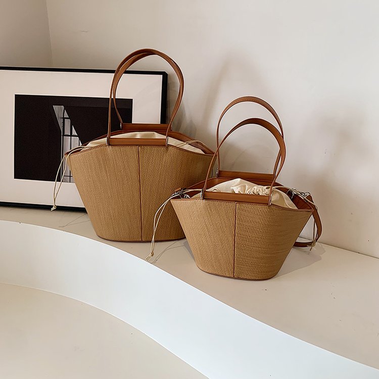 Summer popular straw bag tote bag for women 2024 new retro shoulder bag large capacity vegetable basket armpit bag