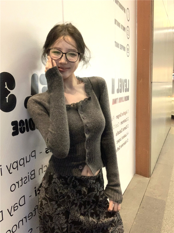 Lace splicing long-sleeved knitted sweater cardigan Retro jacquard drape wide-leg casual pants for women