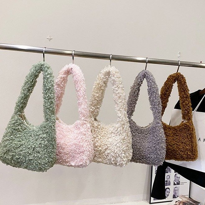 Casual large-capacity lamb furry bag for women 2024 new autumn and winter versatile single shoulder crossbody bag furry bag