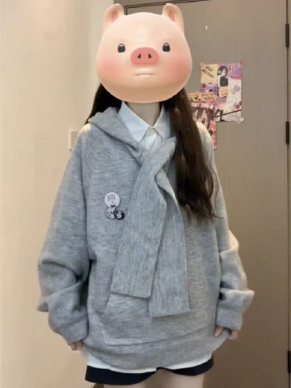 American retro lazy gray hooded sweater for women autumn and winter design niche loose soft waxy scarf sweater