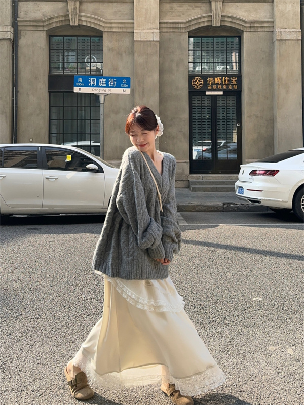 Pure Desire V-neck Puff Sleeve Twist Pullover Sweater Lace Skirt