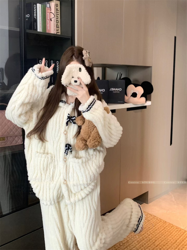 Sweet bow pajamas set for women, new velvet and thickened coral velvet outer wear home clothes