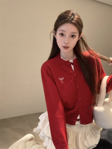 Embroidered bow fake two-piece design cardigan sweater for women in autumn and winter with white top