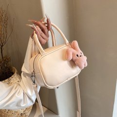 Western-style small handbags for women 2024 spring and summer new niche versatile shoulder pillow bag high-end crossbody bag