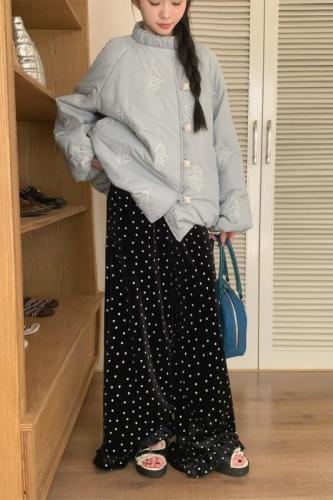 Gentle elastic stand-up collar, loose age-reducing embroidered bud cotton-padded jacket + velvet floral wide-leg pants suit