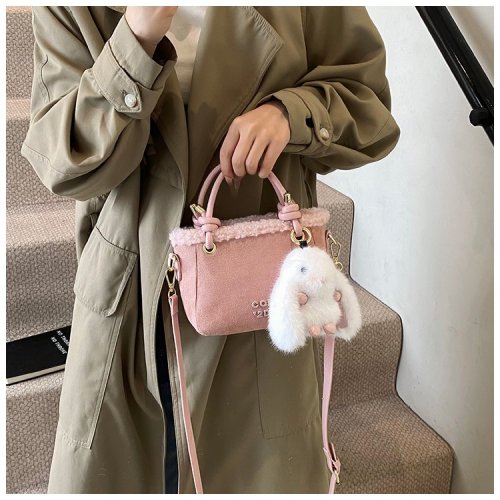 Fresh and Cute Plush Handbag Women's 2024 Autumn and Winter New Style Western Style Versatile Shoulder Bag High-end Crossbody Bag