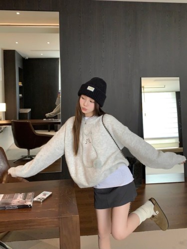 Cat pattern round neck gray sweater autumn and winter loose slimming knitted top for women