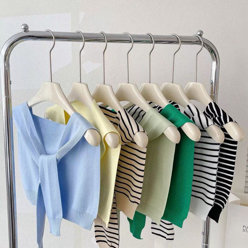 Fashionable and personalized design scarf women's 2022 new summer temperament versatile fake collar knotted scarf