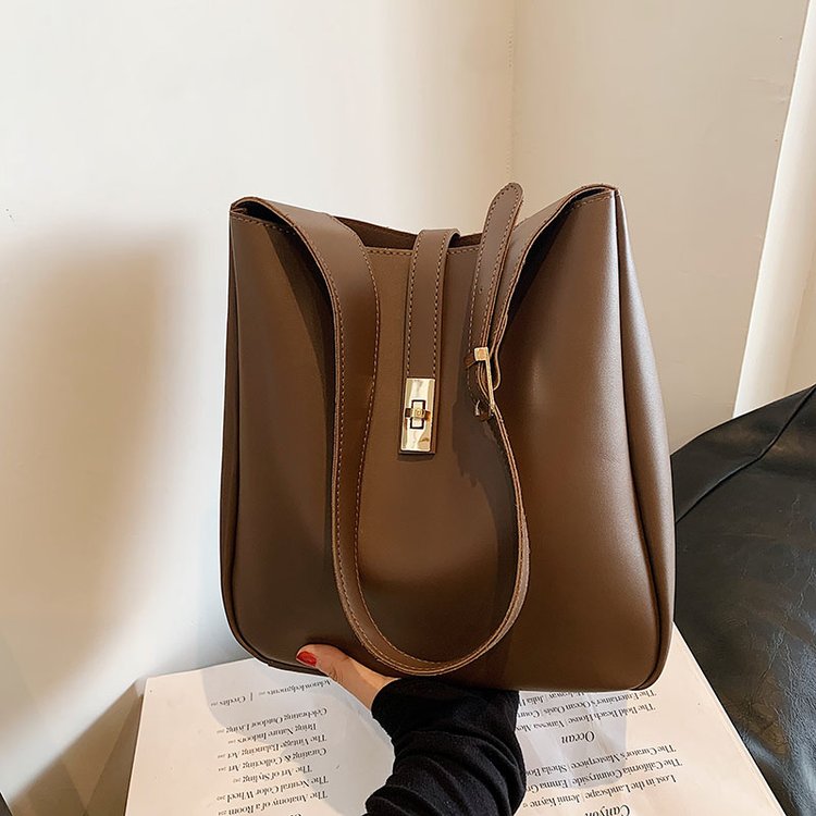 New autumn bag for women retro simple light luxury style shoulder bag texture ins casual versatile crossbody bag for women