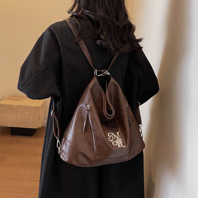 Retro casual large capacity British bag women's fashion commuter tote bag new winter single shoulder double backpack