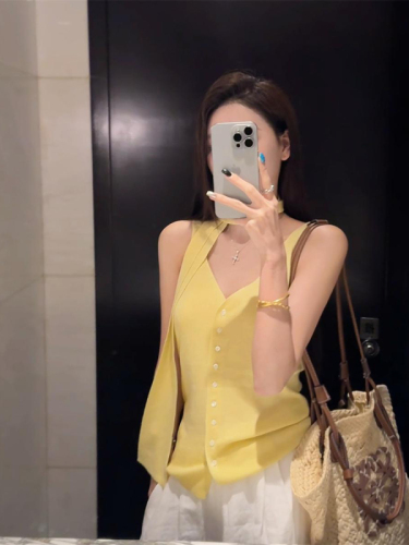 YUJIAHAN design yellow V-neck camisole summer niche slim single-breasted knitted top
