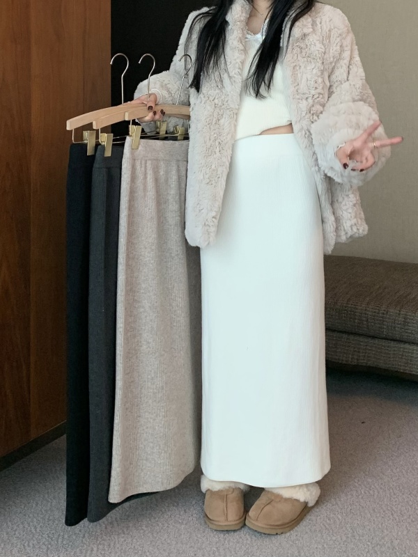 Thickened all-match velvet knitted skirt