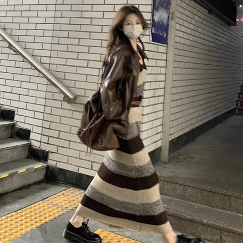 Fashionable contrast color sleeveless striped suspender knitted vest dress long skirt knitted dress