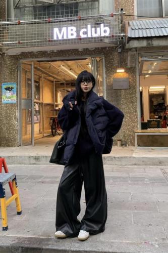 Style navy blue versatile loose round neck soft waxy thickened sweater + thickened vest cotton coat