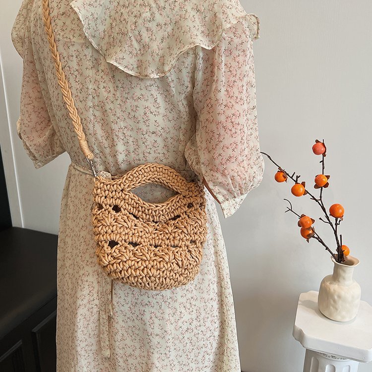 New fashionable candy seaside vacation cross-body bag for children, sweet with cross-body small lucky bag bucket bag