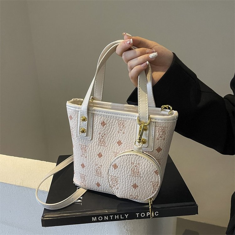 High-end vegetable basket bucket bag women's bag 2024 new fashion commuter handbag trendy shoulder crossbody bag