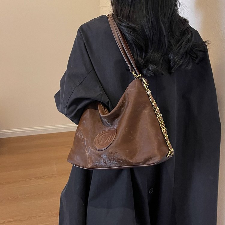 Tote bag women's new large-capacity commuter backpack retro versatile shoulder bag high-end outing backpack