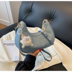 This year's popular super popular niche design bags, new women's bags, popular versatile crossbody bags, single shoulder underarm bags