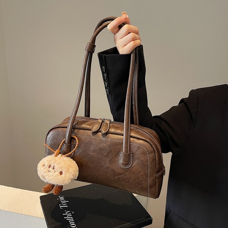 Autumn and winter new Korean fashion retro pillow bag single shoulder texture commuter bag (without pendant)