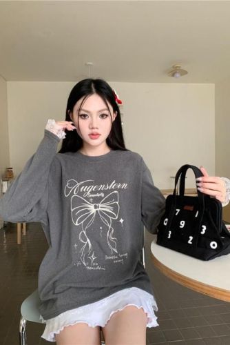 Wide and versatile loose bow printed brushed patchwork lace inner and outer top