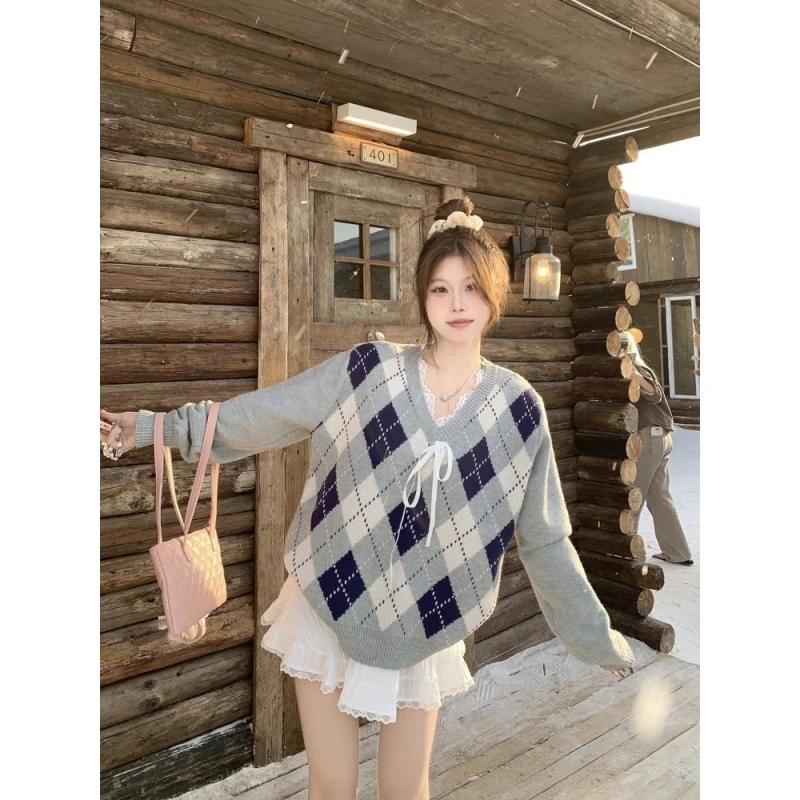 Large size retro contrast diamond lace stitching V-neck sweater top for women, versatile lazy little fragrance style sweater