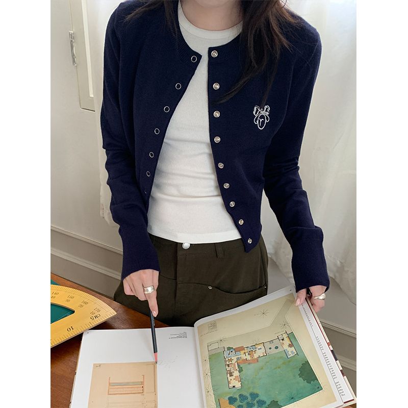 Navy blue knitted short cardigan coat for women in autumn and winter, petite temperament, slim inner and outer top