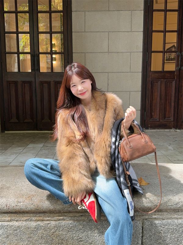 Designed fur integrated furry high-end loose fur coat