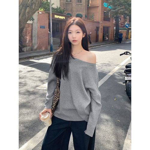 Wool sweater long-sleeved women's autumn and winter design sense bottoming shirt slimming inner top
