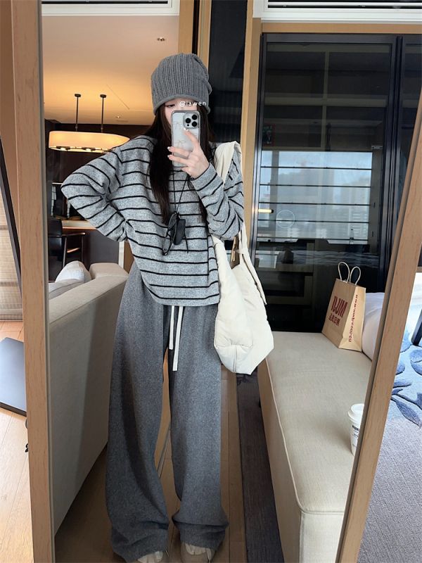 Lazy style striped loose long-sleeved T-shirt for women + soft waxy wide-leg casual pants suit