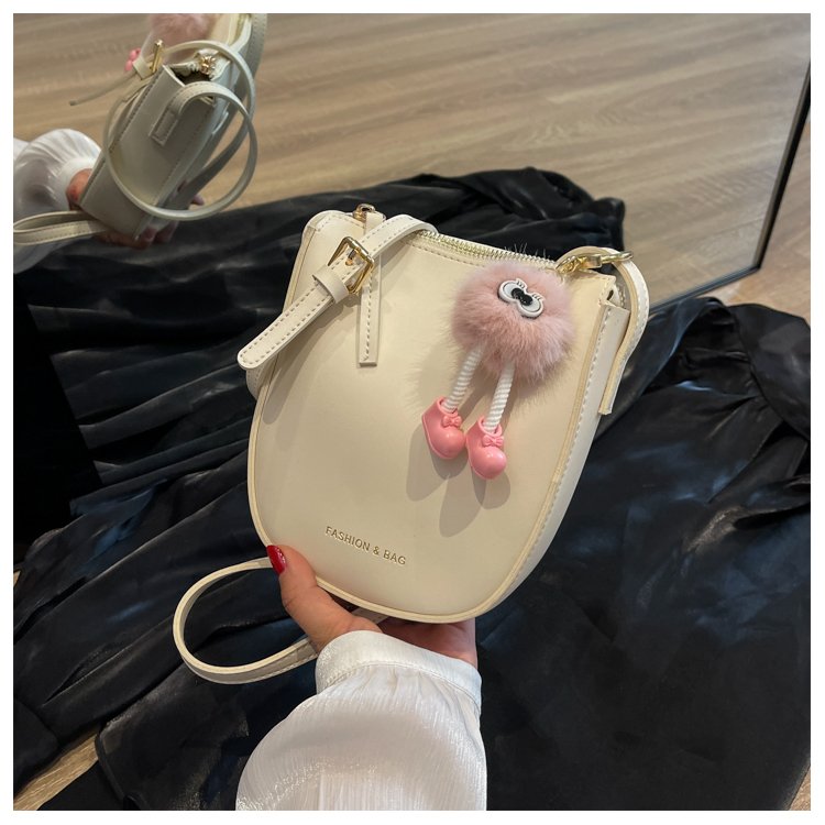 Bags for women, new style simple shoulder bag, fashionable crossbody bag, women's bucket bag, versatile casual women's mobile phone bag