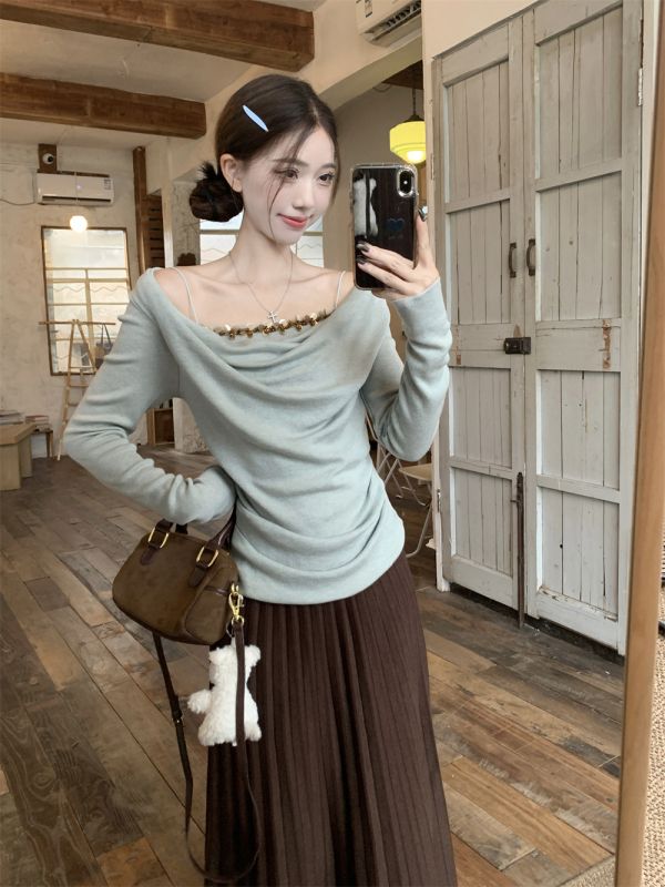 Retro French chic design shirt + knitted skirt
