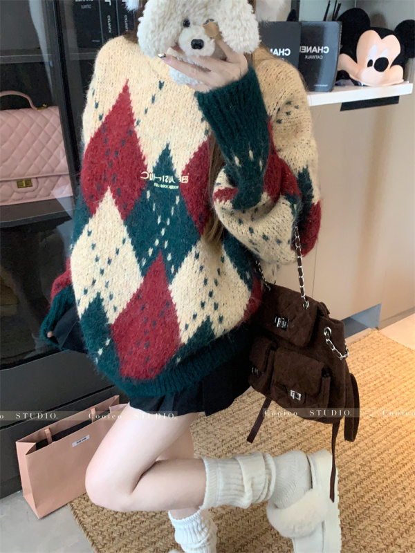 Christmas sweater for women, autumn and winter American retro loose round neck sweater for women