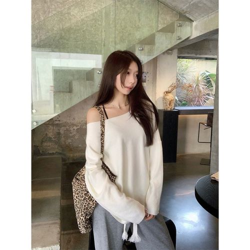 Wool sweater long-sleeved women's autumn and winter design sense bottoming shirt slimming inner top