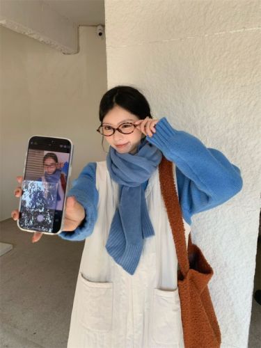 Autumn and winter quilted round-neck vest dress thickened and warm layered vest dress + stand-collar blue sweater suit