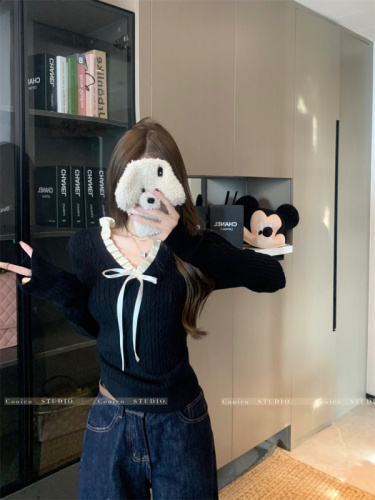 Winter temperament stitching contrasting bow design sweater for women