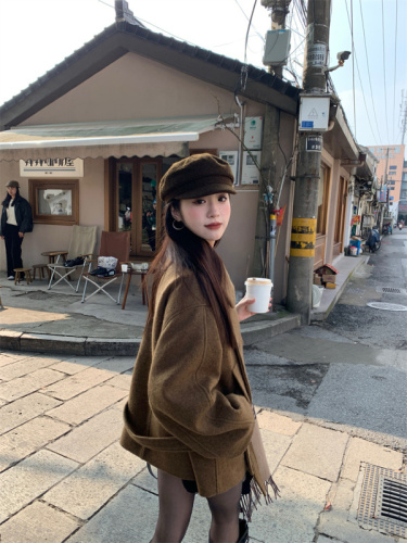 New style woolen coat, stand collar, short strappy woolen coat