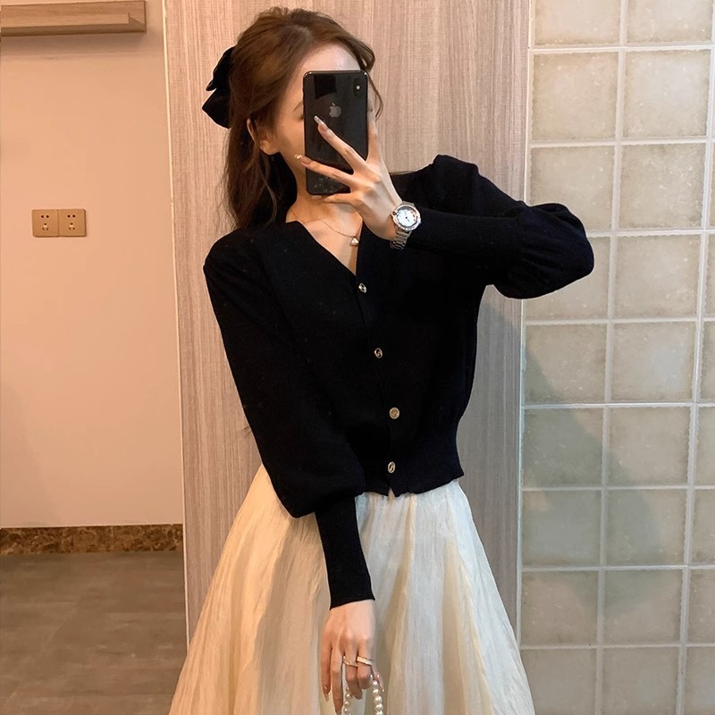 Black V-neck knitted cardigan for women, waisted outer sweater, short slim coat, stylish puff sleeve top
