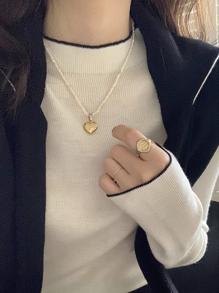 White half-high collar inner bottoming shirt for women, autumn and winter sweater knitwear, small stand-up collar, medium collar, slim long-sleeved top