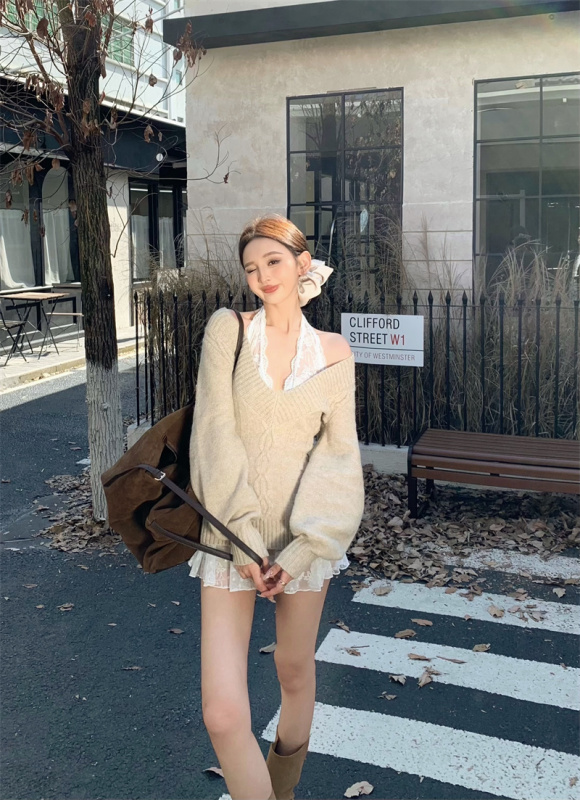 Hot girl’s V-neck knitted sweater + lace suspender dress with retro style design