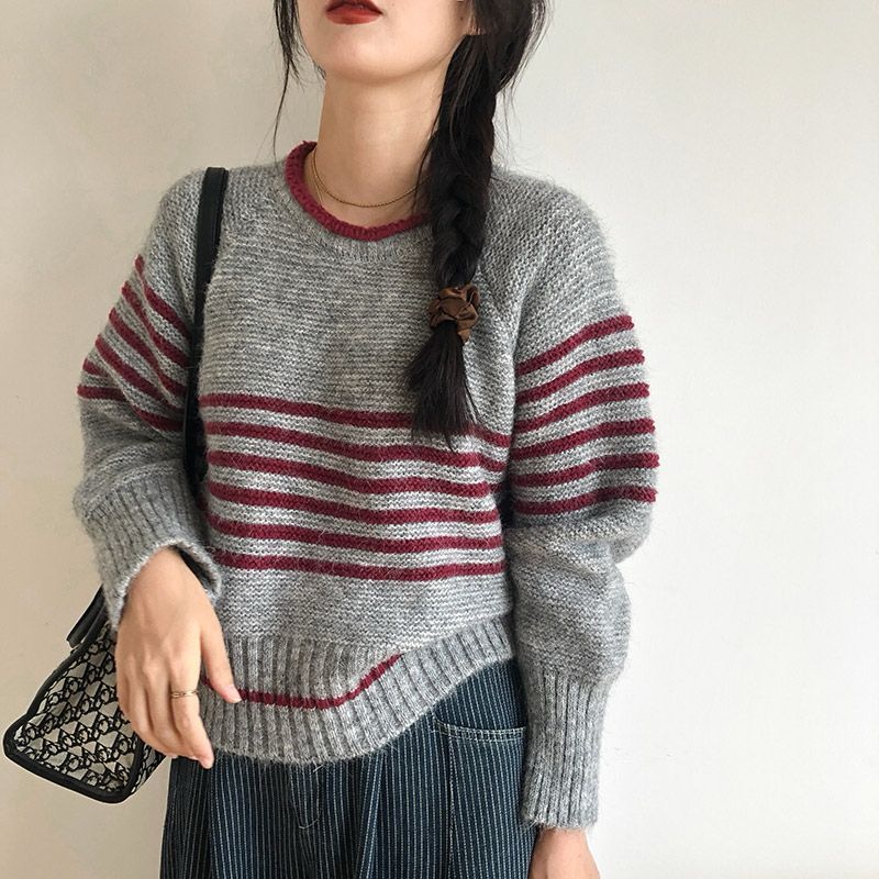 Korean round neck striped retro pullover sweater for women in autumn and winter new style small design knitted sweater cashmere top