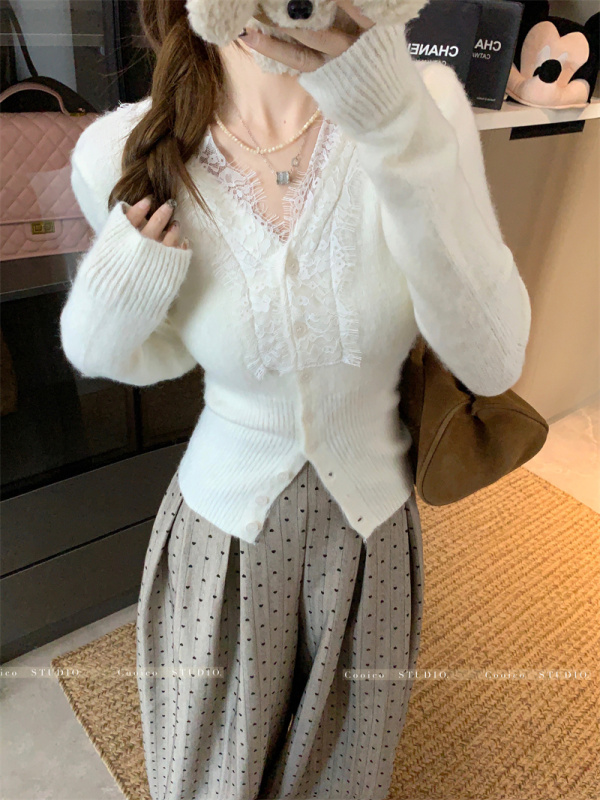 Designed lace V-neck knitted cardigan for women in winter, soft and waxy slim long-sleeved top