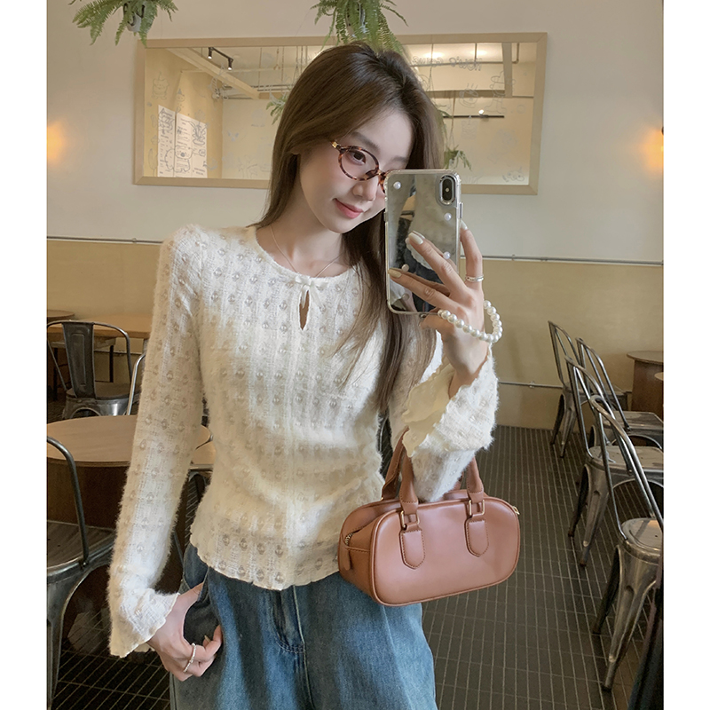 Real shot of sweet style hollow lace bottoming shirt for women in autumn with slim bell sleeves bm bow top