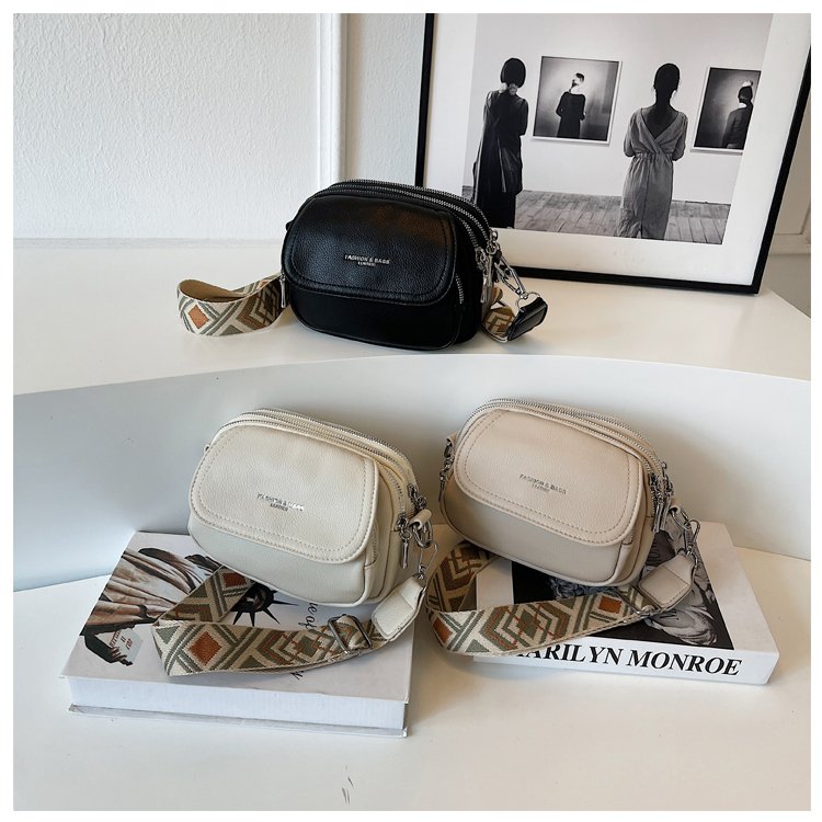 Handbags for women, new small round bags, stylish and versatile, high-end textured women's bags, personalized single shoulder crossbody bags for women