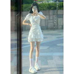 Forest style first love dress French square collar ruffle small student version 2024 white sweet and spicy dress