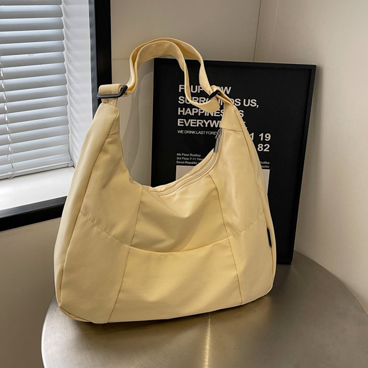 New tote bag for female college students in class, crossbody bag for work, commuting shoulder bag, nylon cloth bag, cotton clothing large bag
