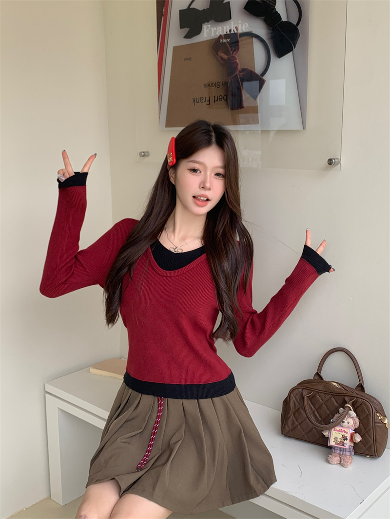 Actual price New Korean niche fake two-piece knitted sweater with bottoming shirt and contrasting color v-neck top