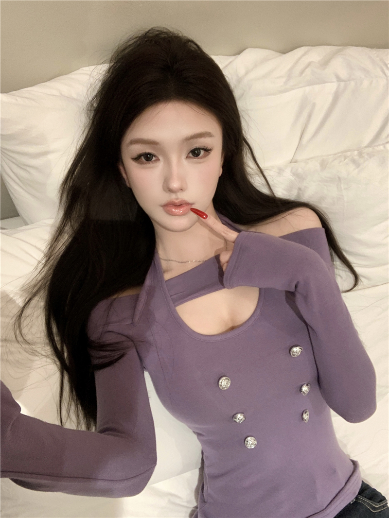 Real shot of sexy V-neck niche halterneck slim long-sleeved top with pure lust style