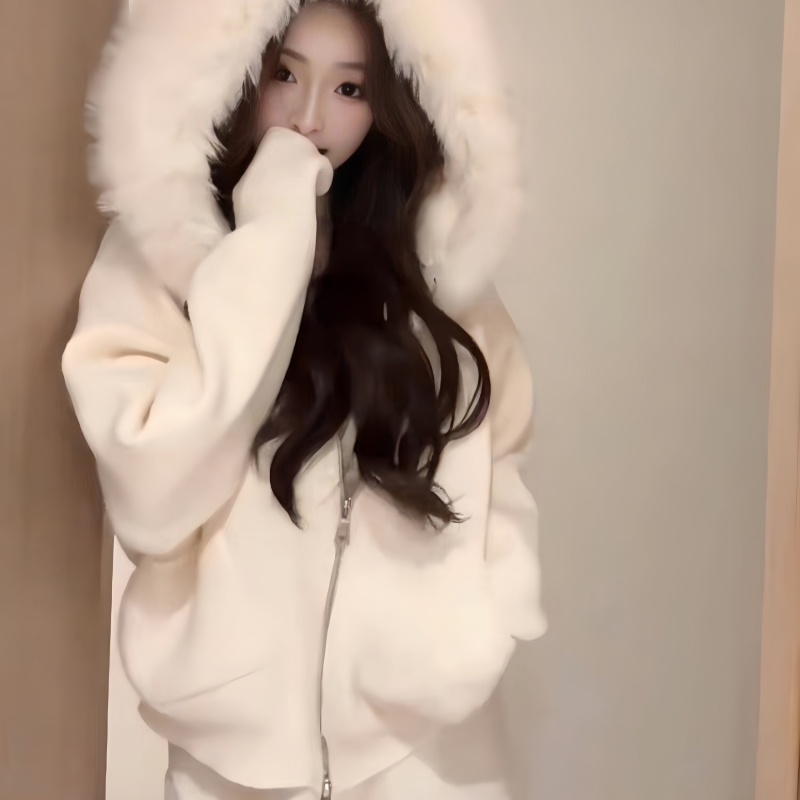Korean style fur collar hooded sweater jacket for women winter fashion loose and versatile long-sleeved zipper knitted cardigan short top