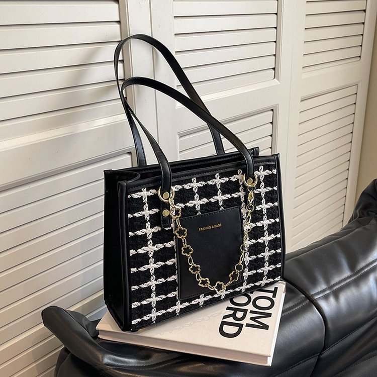 Cross-border large-capacity bag for women 2024 new women's bag versatile casual shoulder high-end class commuting tote bag
