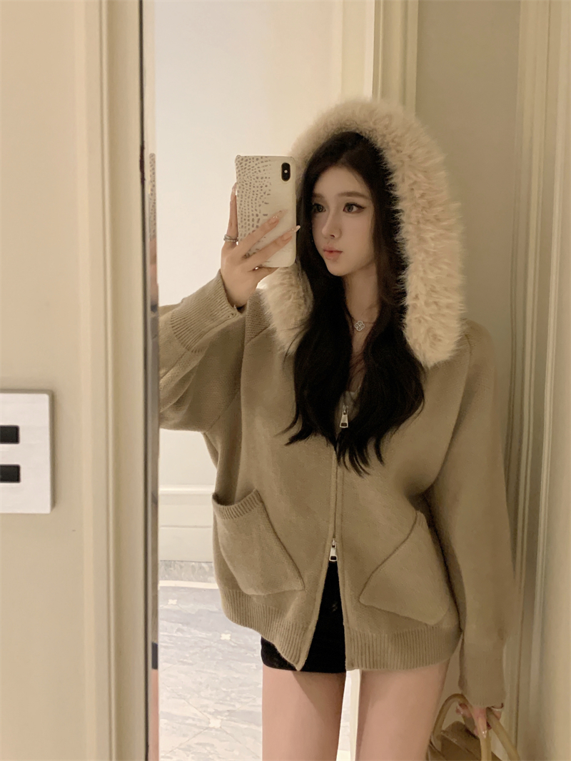 Real shot of autumn and winter Maillard fur collar hooded loose and slim knitted long-sleeved cardigan sweater jacket top